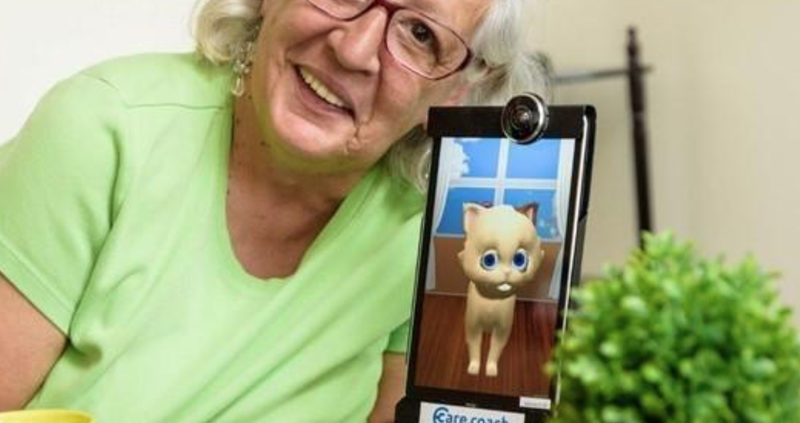 meet-bella-a-digital-pet-caring-for-the-elderly-feat